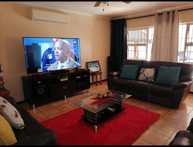 3 BEDROOM HOUSE FOR SALE IN ARBORETUM